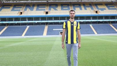 Harun Tekin resmen Fenerbahçe'de