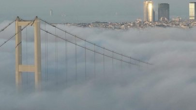 İstanbul'a sis çöktü!