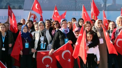 Gözyaşları sel oldu