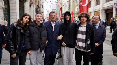 İstiklal'de moral turu