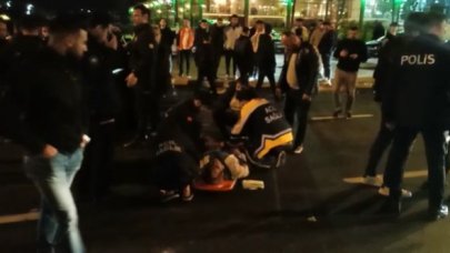 Yol ortasında kavga çıktı