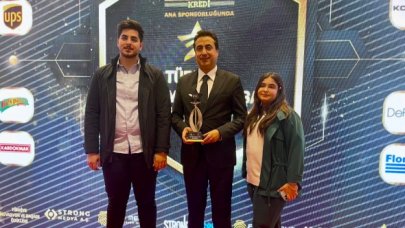 Yılın iş insanı Halis Kahriman