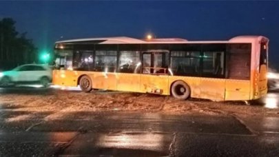 Arnavutköy 12 Aralık Pazartesi İETT otobüsü minibüs kazası: 14 yaralı