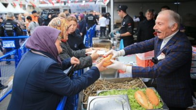 Bayrampaşa hamsiye doydu