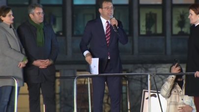 Ekrem İmamoğlu'na Saraçhane'de büyük destek