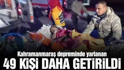 Depremde yaralanan 49 kişi askeri kargo uçağı ile İstanbul'a getirildi