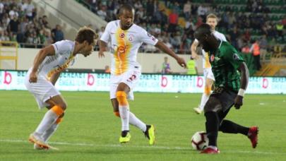 Elvis Manu Galatasaray'ı darmadağın etti