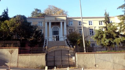 Gümüşsuyu Asker Hastanesi'ni yapboza çevirdiler