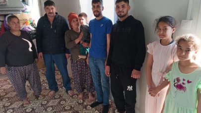 Nurdağı'nda depremzedeler bayramı buruk kutluyor