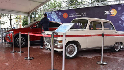 Devrim ve Togg, İç Anadolu Kariyer Fuarı'nda yan yana sergilendi