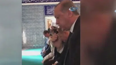 Cumhurbaşkanı Erdoğan Kur'an okudu