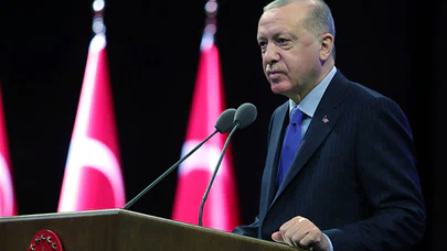 "Gençler ülkemizin geleceğini hem inşa hem de ihya edecek"