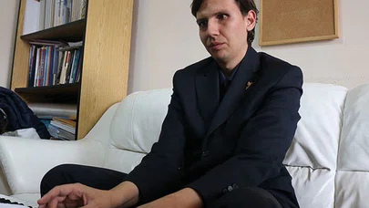 Görme engellilere notaları dokunarak öğretiyorlar