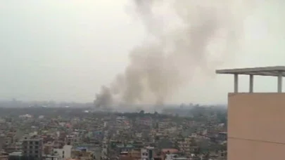 Nepal'de Yolcu Uçağı Düştü