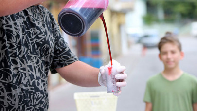 Aydın'da sıcaktan bunalanlara Madran Dağı'ndan gelen lezzet: Kar helvası