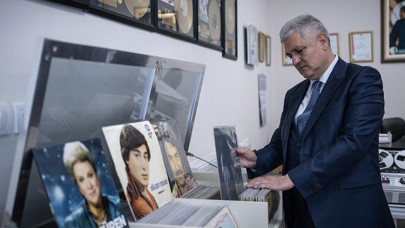 Türkiye'nin ses mirası, 15 bin parçalık plak koleksiyonunda saklı