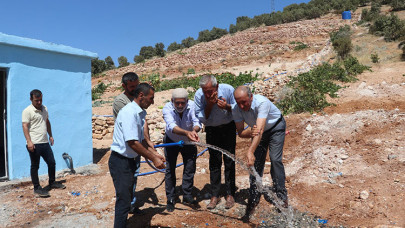 "Susuz köy"ün kaderi 18. sondaj çalışmasında bulunan suyla değişti