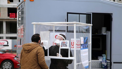 "Mobil PCR test aracı" ile Kovid-19 vakaları yerinde tespit ediliyor