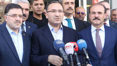 Yıl Olmuş 2018, Gene 'Sattırmayız' Diyor