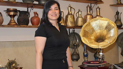 Dede mirası antika merakını torunlar sürdürüyor