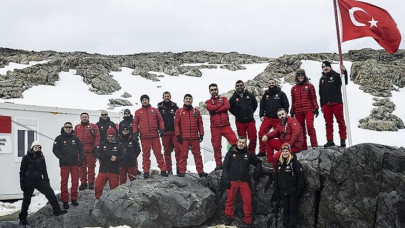 Türk bilim insanları, "beyaz kıta"daki evi Horseshoe Adası'nda