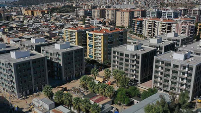 Depremzedeler yeni evlerine kavuşmaya başlıyor