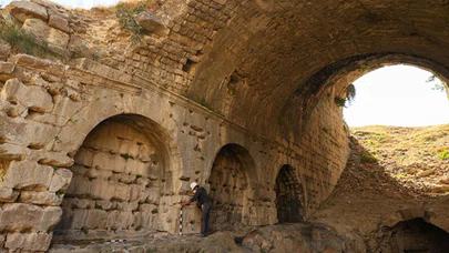 'Türkiye'nin kolezyumu'nda seçkinlere özel 1800 yıllık localar bulundu