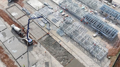 Adıyaman geçici barınma alanındaki kurulum çalışmaları