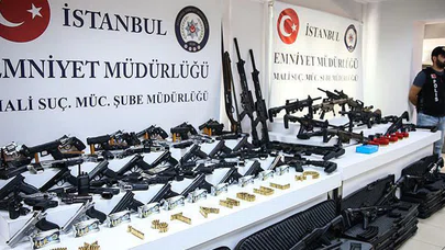 İşte Adnan Oktar'ın Cephaneliği