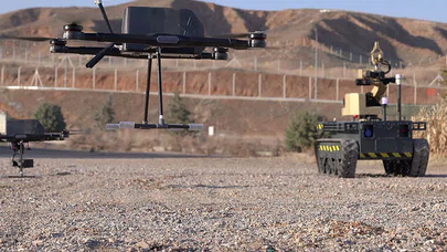 İnsansız araçlardan oluşan Türkiye'nin "dijital birliği" vitrine çıkıyor