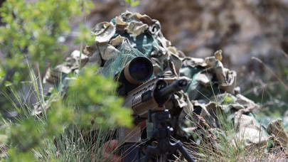 Türk ordusunun keskin nişancıları mesafe tanımıyor