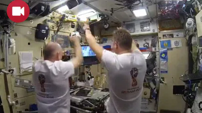 Ruslar Dünya Kupası Zaferini Uzayda Da Kutladı