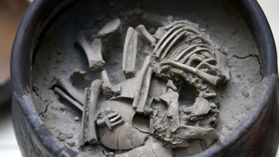 Arslantepe Höyüğü'nden çıkan 5 bin yıllık küp mezar Malatya Müzesinde sergileniyor