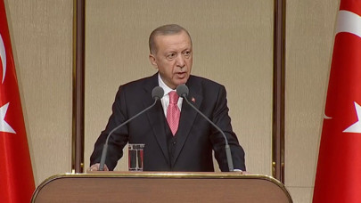 "Başörtüsüne anayasal güvence kazandırırken, aileyi de korumayı hedefliyoruz"