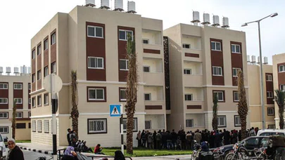 Gazzeliler Türkiye'nin yaptırdığı konutlarına kavuştu