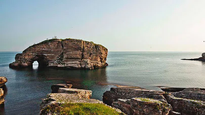 Sardala Koyu Sıra Dışı Doğasıyla Büyülüyor
