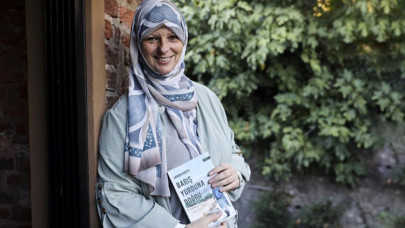 Yazar Lauren Booth "Barış Yurdu"na yolculuğunu anlattı