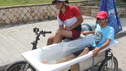 Aşırı Sıcaklara Adanalı Çözümü: 'Motoküvet'