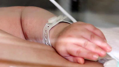 Yeni Doğan Bebeğin Kimliği İçin Nüfus Müdürlüğüne Gidilmeyecek