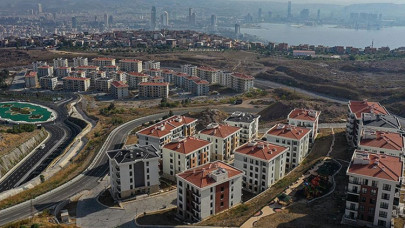 İzmir depreminin ardından depremzedelere 3 bin 887 konut teslim edildi