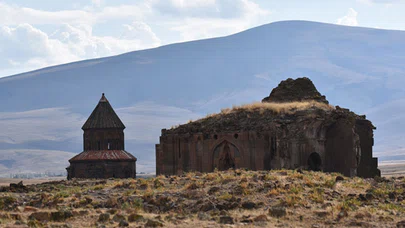 Ani Ören Yeri'nde kazı ve restorasyon çalışması sürüyor