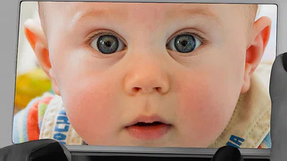 Sosyal medyada çocuk fotoğraflarını konum bilgisiyle paylaşmak riski artırıyor