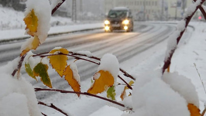 Erzurum'da etkili olan kar ve soğuk hava "kara kış"ı aratmıyor