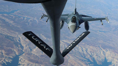 Pilotlar, tanker uçaklarıyla havadan yakıt ikmalini anlattı