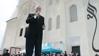 "İlk etapta Rize genelinde toplam 550 konut inşa edeceğiz"