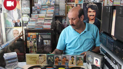 100 Taş Plaktan Oluşan koleksiyonunu Satışa Çıkarttı