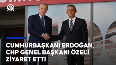 Cumhurbaşkanı Erdoğan, CHP Genel Başkanı Özel'i CHP Genel Merkezinde ziyaret etti