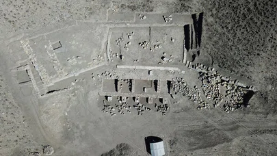 Apameia Antik Kenti'nde Helenistik döneme ait 5 oda bulundu