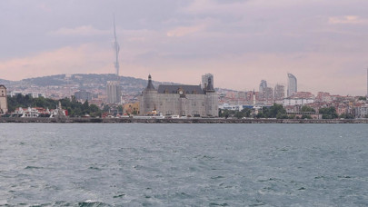 Kirlilik baskısıyla oksijeni azalan Marmara Denizi alarm veriyor