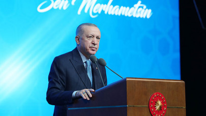 Cumhurbaşkanı Erdoğan sağlık çalışanlarına müjdeleri açıkladı